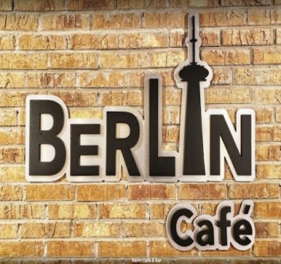 Berlin Cafe & Bar