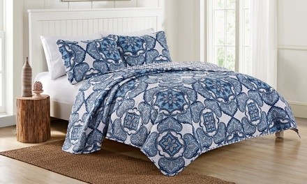 Cleo Reversible Quilt Set (2- or 3-Piece)