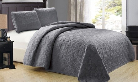 Kensie Thia Embossed Lightweight Quilt Set (3-Piece)