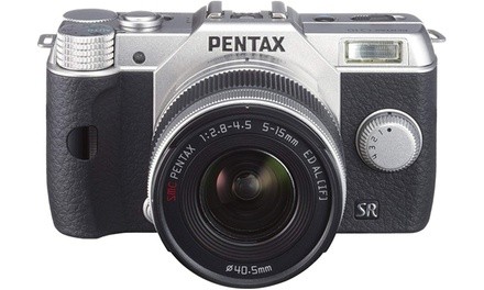 Pentax Q10 12.4MP with 02 zoom lens kit Silver