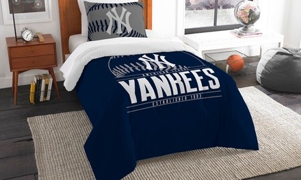 The Northwest Company MLB Twin Comforter Set (2-Piece)