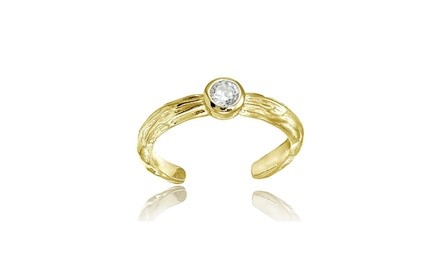 Yellow Gold Flashed Sterling Silver Cubic Zirconia Bezel-Set Hammered Toe Ring