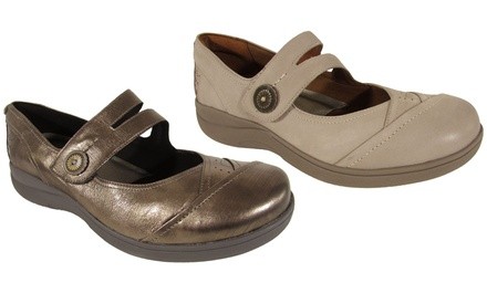 Aravon Women's 'REVShow' Mary Janes