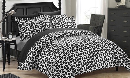 Callista Reversible Duvet Cover Set with Zipper Closure (2- or 3-Piece)