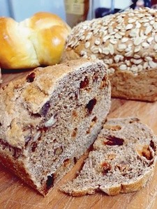 $10 For $20 Worth Of Bakery Items (Also Valid On Take-Out & Delivery W/ Min. Purchase $25)