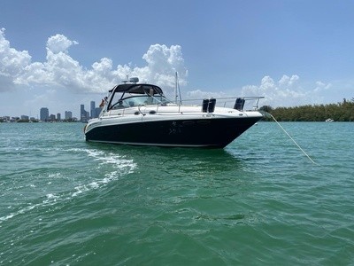 Up to 10% Off on Yacht Rental at Gold Star Boat Rentals