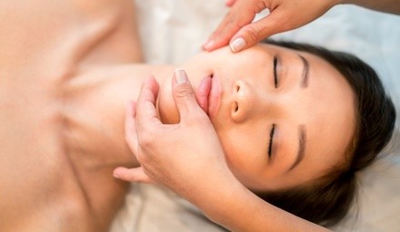 Up to 38% Off on In Spa Facial (Type of facial determined by spa) at SAHARA ROSE