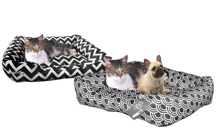 Zummy Quiet Time Pet Dog Aztec Style Low Bumper Bed