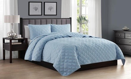 Luxury Home Ultra-Soft Diamond Stitch Quilt Set (2- or 3-Piece)