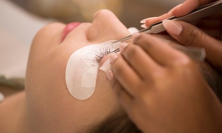 Up to 32% Off on Eyelash Extensions at Your Facial Lounge