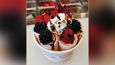 $8 for $16 Worth of Hand Rolled Ice Cream, Bubble Tea, & More!