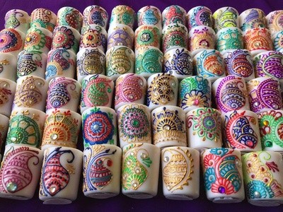 Up to 33% Off on Gift Baskets (Retail) at Desi Hennawali