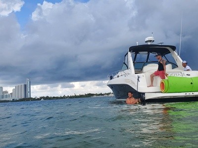 Up to 18% Off on On A Boat / Cruise at Gold Star Boat Rentals