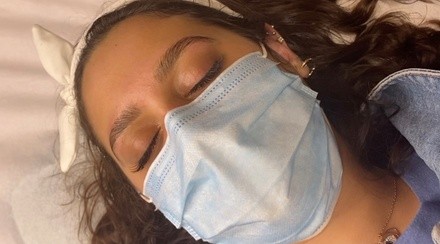 Up to 35% Off on Eyebrow - Waxing - Tinting at COMPLEXION