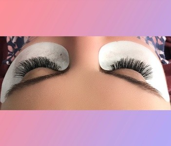 Up to 40% Off on Eyelash Extensions at Ooh Lala Lashes