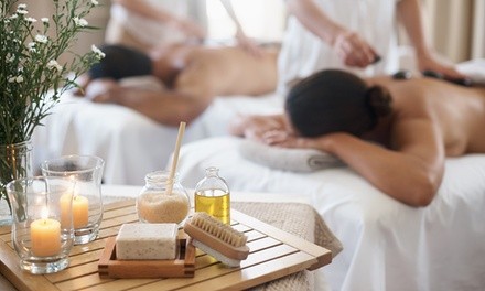 One 60-Minute Foot, Thai, or Couples Massage at Sakura Foot Spa (Up to 47% Off)