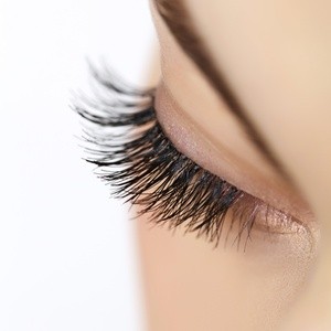 Up to 50% Off on Eyelash Tinting at Fab Beauty Bar