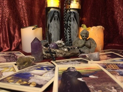 Up to 50% Off on Online Tarot Card Reading at Intuitive Self Insights