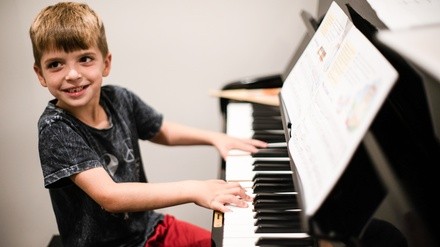 Up to 44% Off on Singing / Voice Lesson at Architekt Music Academy