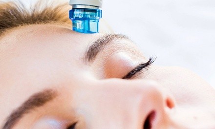 One HydraFacial with Optional LED Light Treatment at Diamonds and Queens (Up to 34% Off)