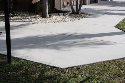 Up to 25% Off on Pressure Washing at Cobra Pressure Washing LLC