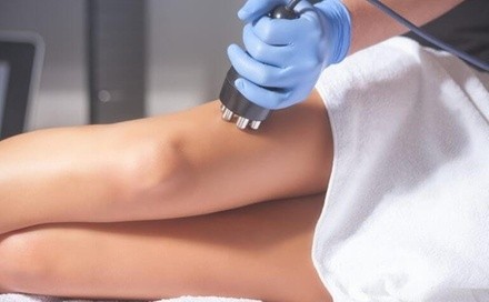 Up to 45% Off on Liposuction - Non-Invasive Laser (iLipo) at Lia Aesthetic