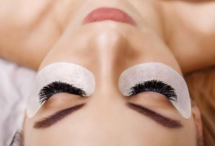 Up to 60% Off on Eyelash Extensions at OutLash