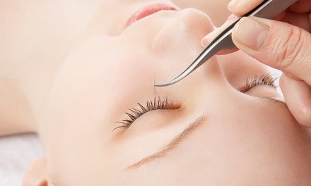 Full Set of Classic or Hybrid Eyelash Extensions at Lash & Nail Bar (Up to 51%Off)