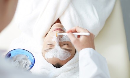 Up to 35% Off on Facial - Mask at Amina Organic Facial Spa