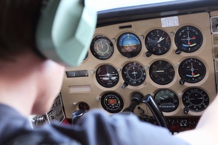 Up to 40% Off on Flight Training Introductory Lesson at Phoenix Flight Academy