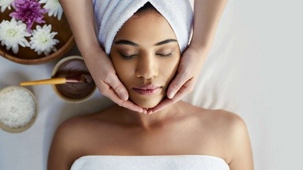 Up to 43% Off on Facial - Mask at Beauty Bar By Jen