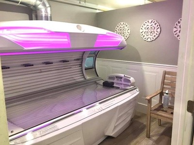 Up to 29% Off on Tanning - Bed / Booth at Tanique Suntan Salon