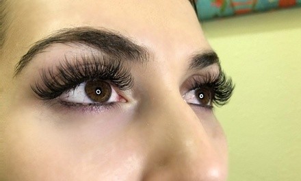 Full Set of Luxe, Volume Classic, or Super Luxe Eyelash Extensions at Perfect Lash (Up to 70% Off)