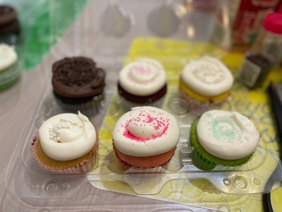 Up to 28% Off on Cupcake (Bakery & Dessert Parlor) at Cakes by Latice