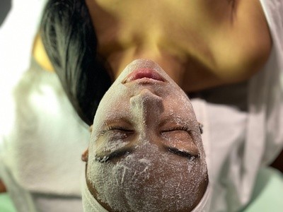 Up to 40% Off on Facial at Ultra Bliss Beauty Bar