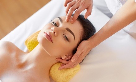 One 60-Minute Hydrating Facial with Optional 60-minute Lymphatic Drainage Massage at Yili Facial (Up to 37% Off)