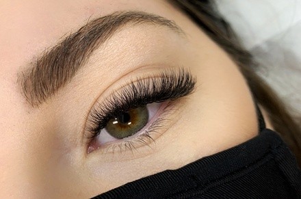 Up to 55% Off on Eyelash Extensions at Rêver Lashes by Laura