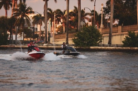 Up to 25% Off on Jet Skiing at Real jet ski rent