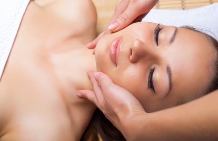 Signature Facial, Microdermabrasion Facial, or Microcurrent Facial at Zen Retreat (Up to 50% Off)