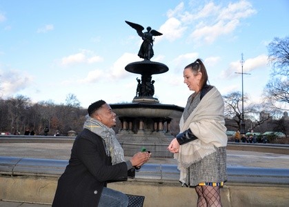 Up to 67% Off on Engagement Photography at Photographers R US