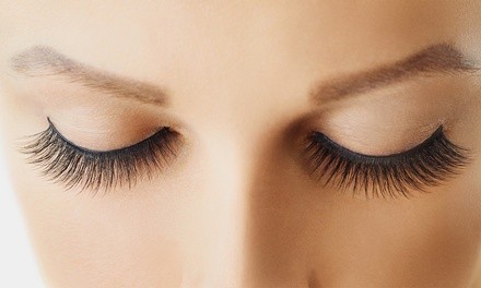 Up to 60% Off on Eyelash Extensions at Unforgettable Eyelashes