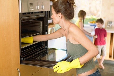 Up to 20% Off on Oven Cleaning at Agnes Housekeeping Co.