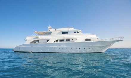 Up to 81% Off on Yacht Rental at GqEvent