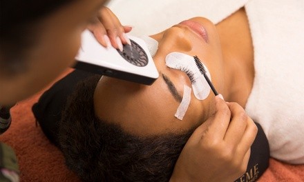 Up to 39% Off on Eyelash Extensions at SHAE Beauty