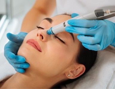 Up to 28% Off on Facial - HydraFacial at sereniskin