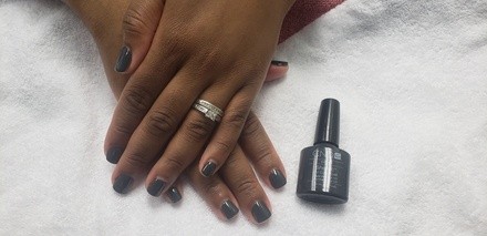 Up to 48% Off on Nail Spa/Salon - Shellac / No-Chip / Gel at Top Coat Nails