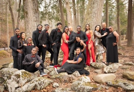 Up to 77% Off on Seasonal Photography at Isaac Trotter Photography