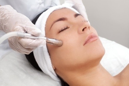 Up to 40% Off on Facial - Exfoliating at A Aesthetics