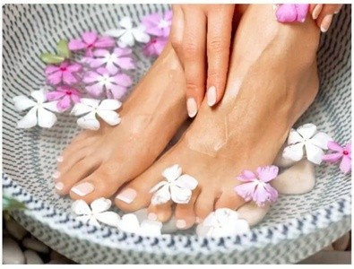 Up to 40% Off on Nail Spa/Salon - Mani-Pedi at Lavish Nails