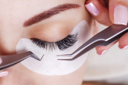 Up to 43% Off on Eyelash Treatment - Latisse at Cozy Eyelash